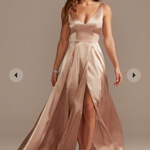 David’s Bridal tank v-neck bridesmaid dress with slit - Size 10